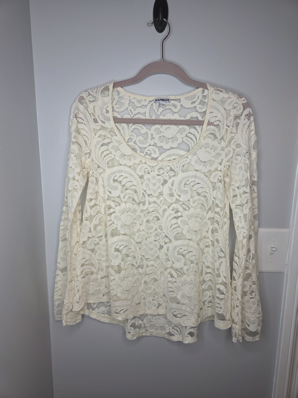 Express Cream Floral Lace Long Sleeve Top